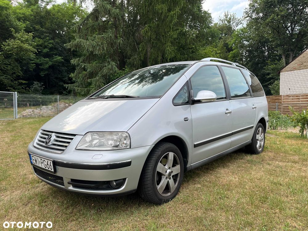 Volkswagen Sharan - 1