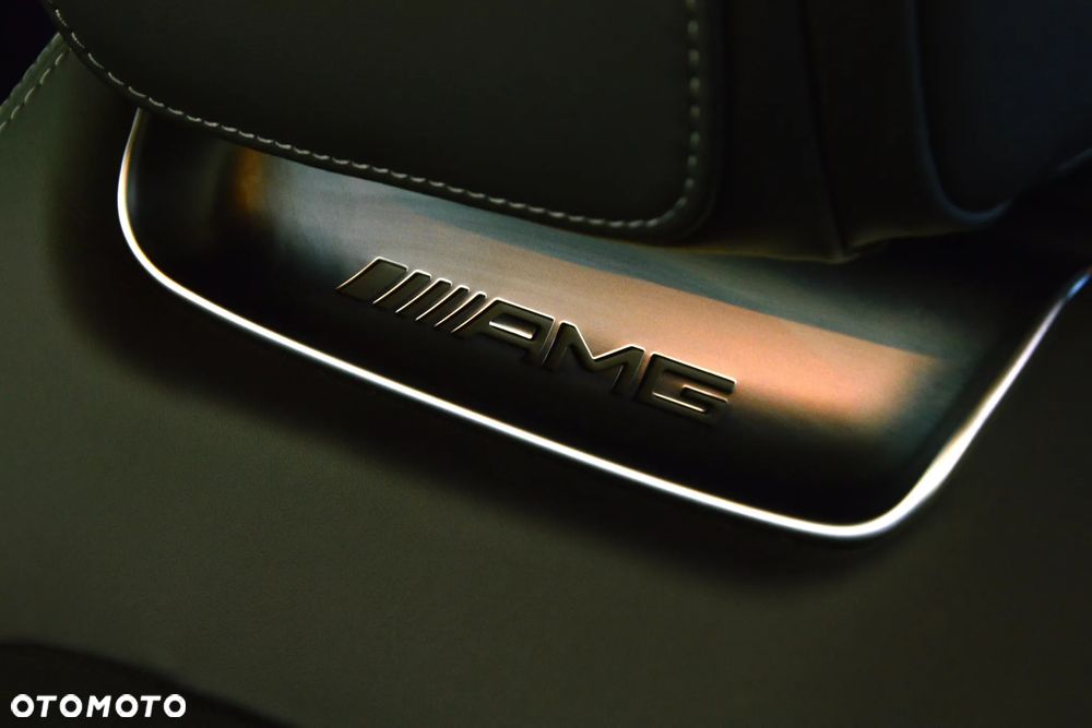 Mercedes-Benz AMG GT - 18