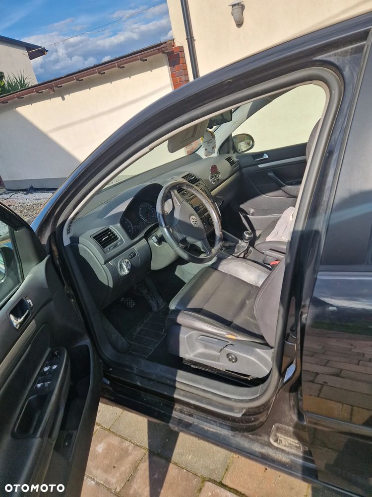 Volkswagen Golf 1.6 Trendline - 8