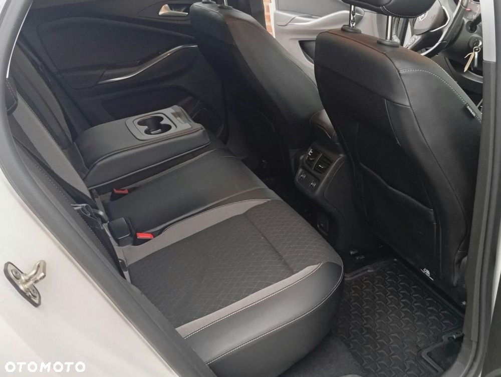 Opel Grandland X - 24
