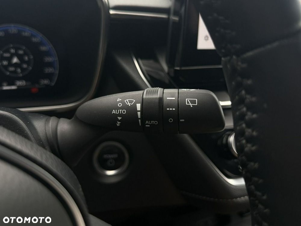 Toyota Corolla 1.8 Hybrid GR Sport - 19