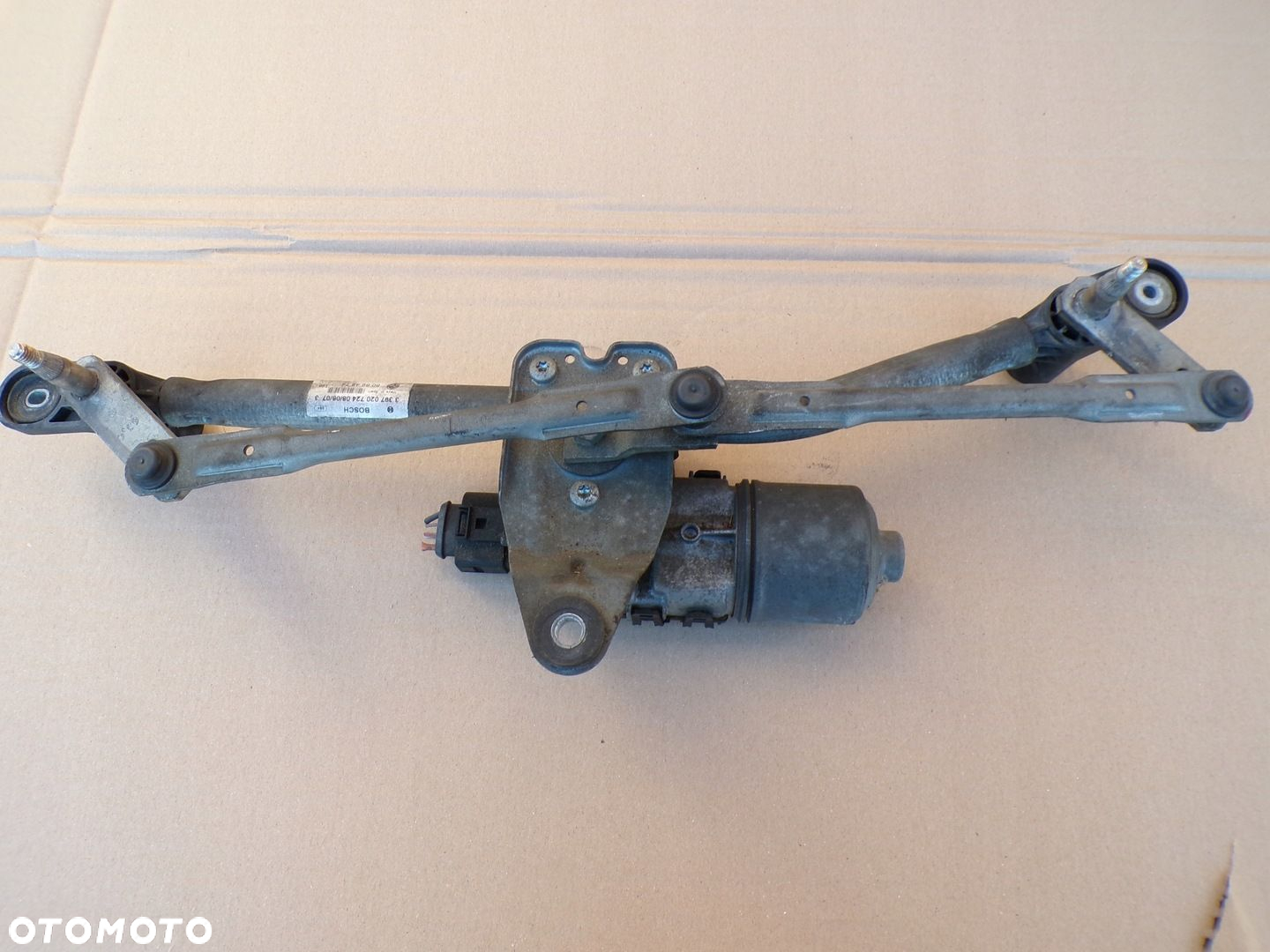 ALFA ROMEO 159 MECHANIZM WYCIERACZEK 60694874 - 2