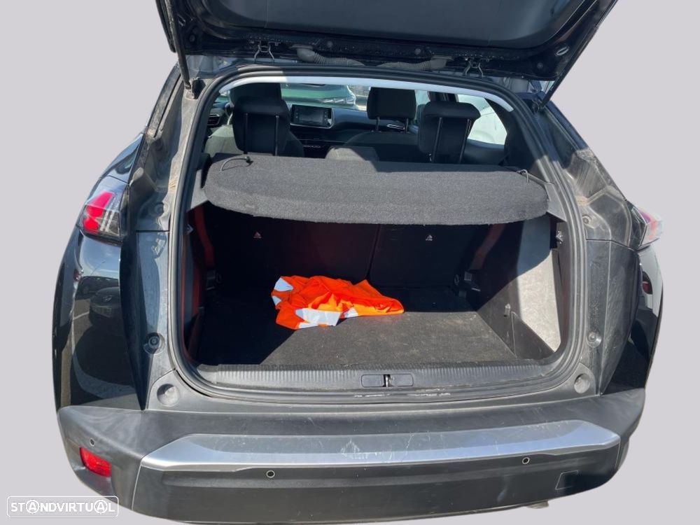 Peugeot 2008 - 9