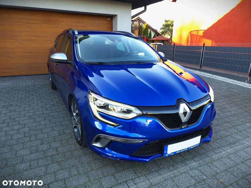 Renault Megane ENERGY TCe 205 EDC GT - 11