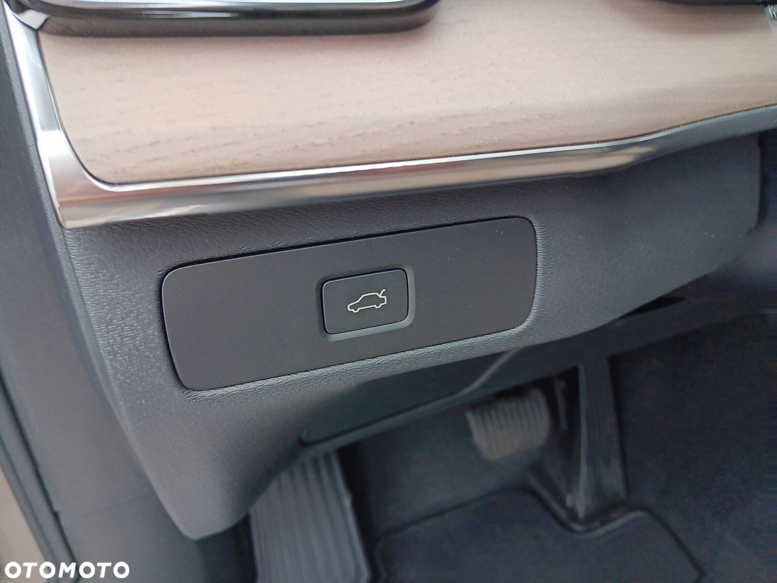 Volvo XC 90 - 23