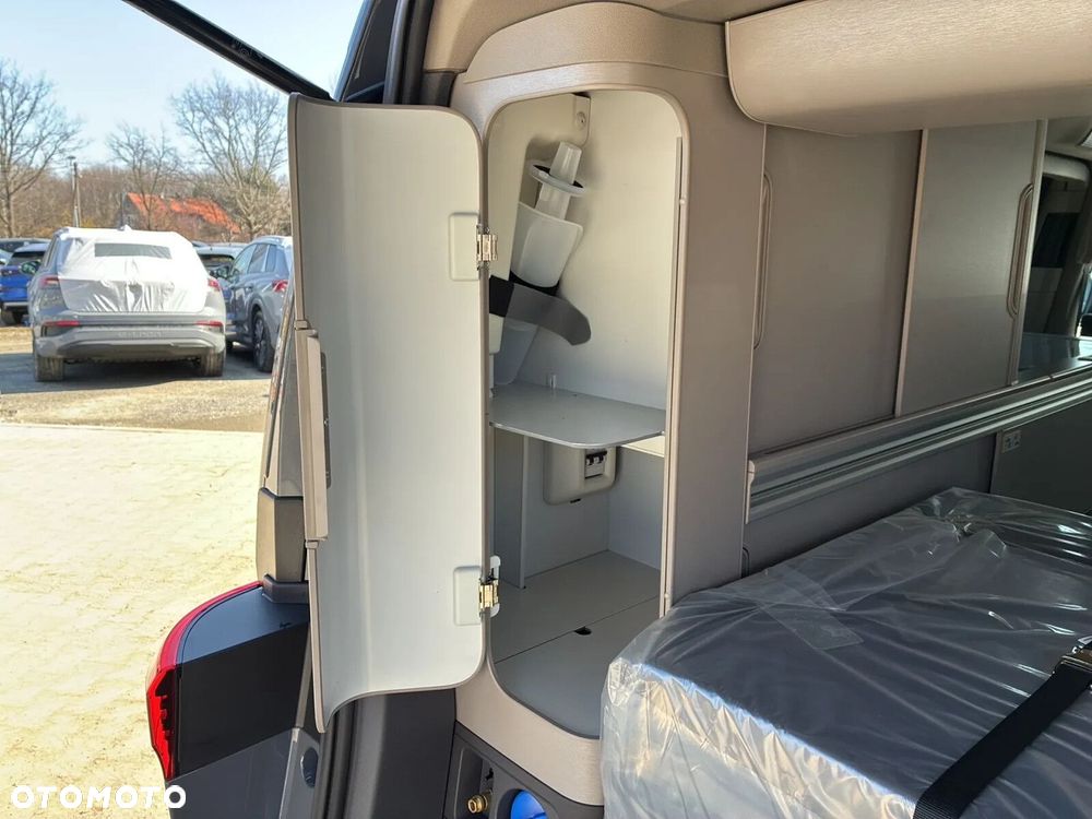 Volkswagen California - 31