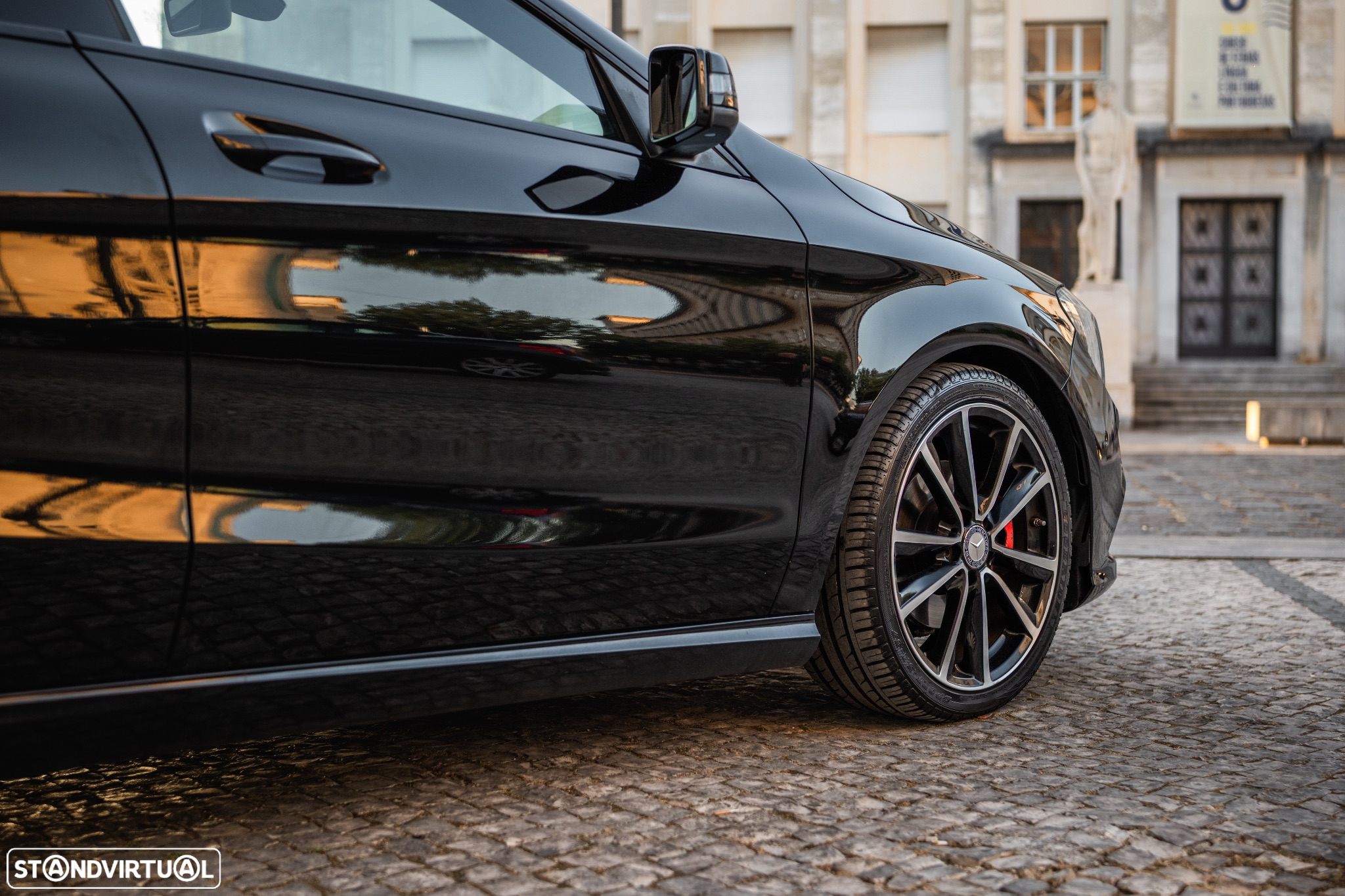 Mercedes-Benz CLA 200 d Shooting Brake Urban - 42