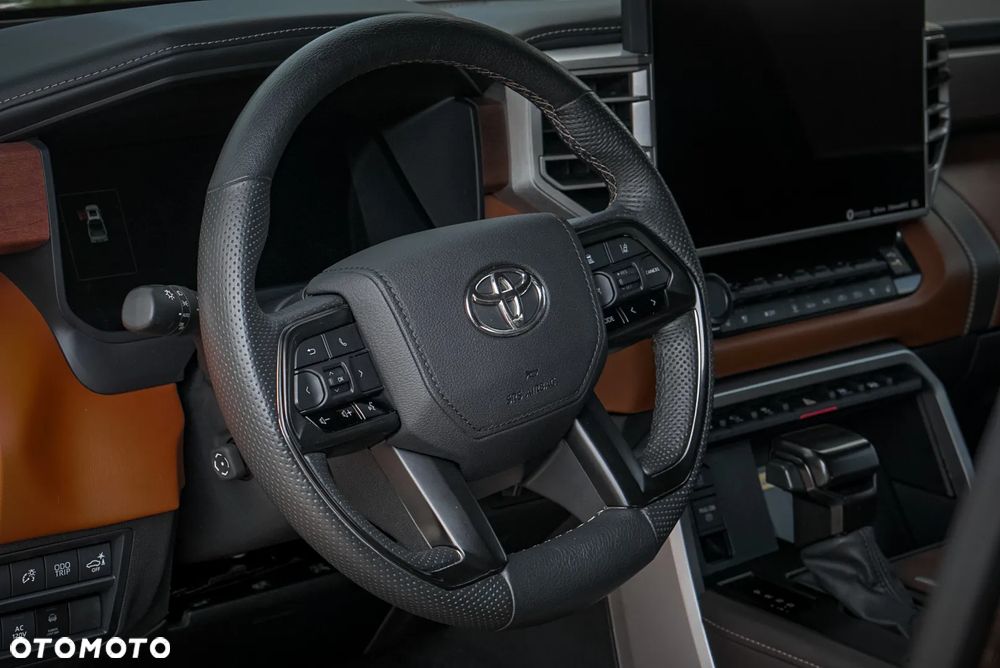 Toyota Tundra - 16