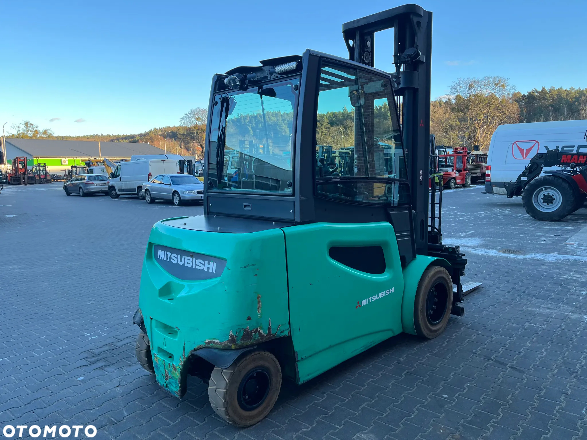 Mitsubishi FB45 - 5