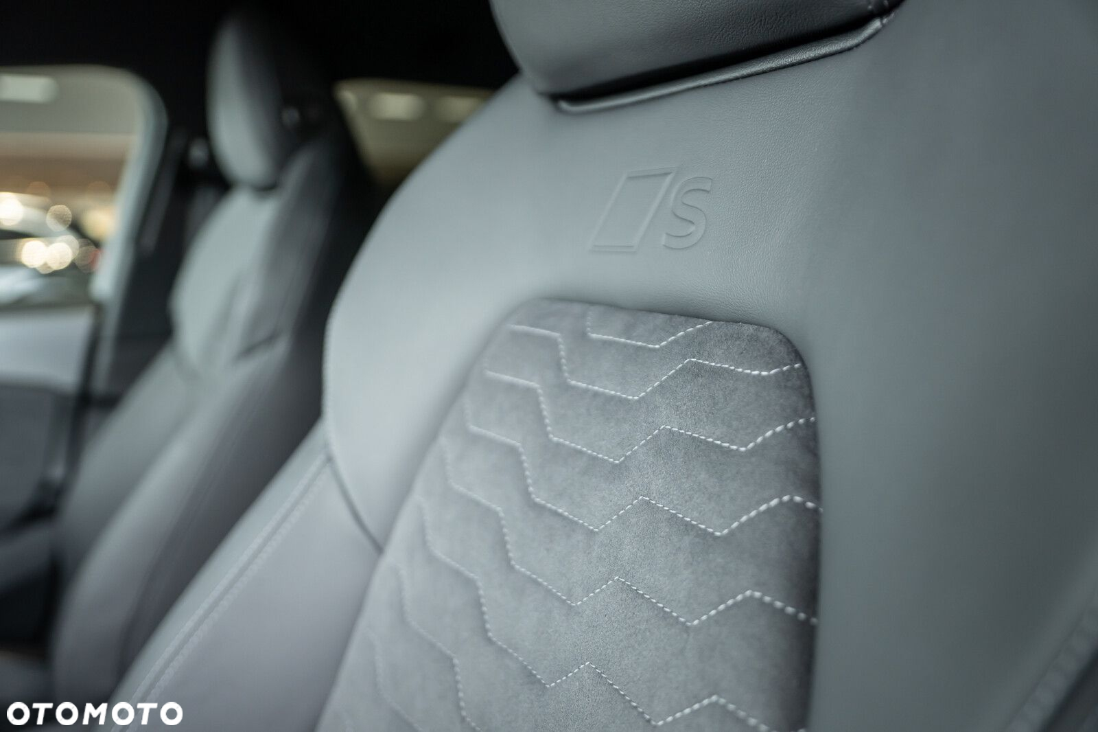 Audi A6 Sportback e-tron - 11