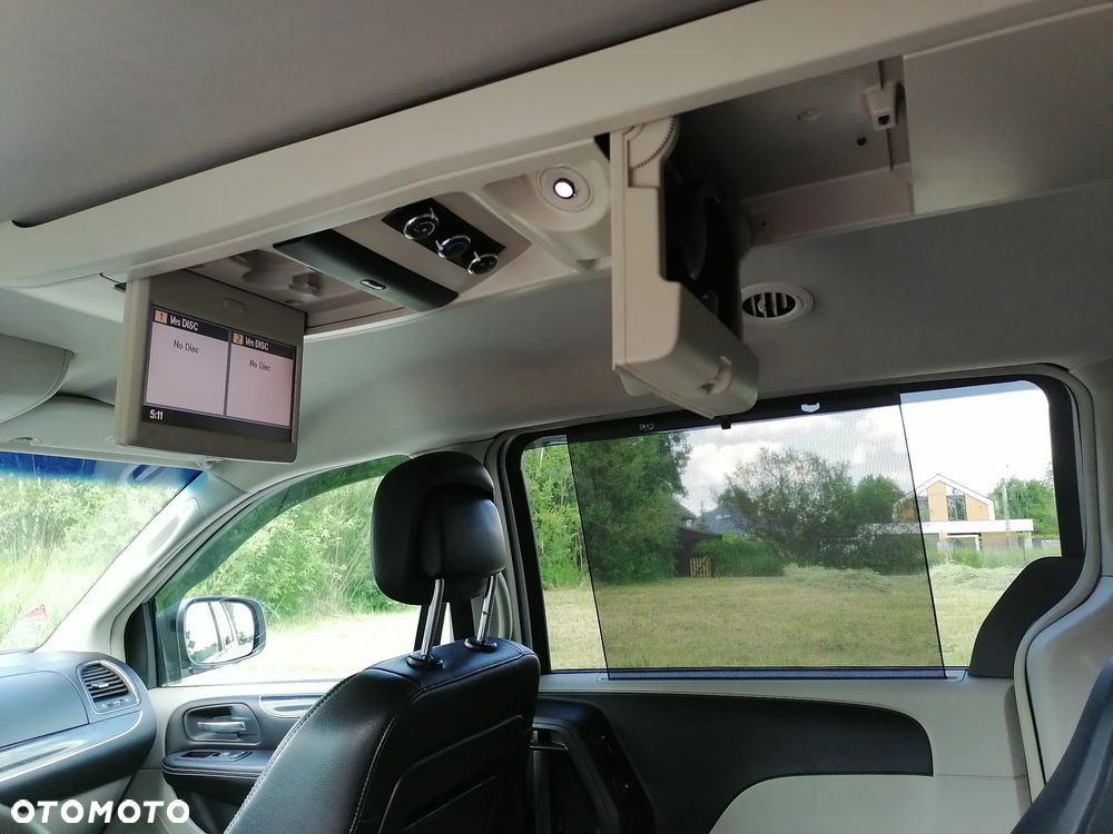 Lancia Voyager 2.8CRD Platinum - 16