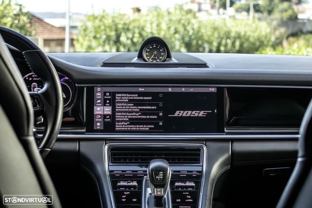 Porsche Panamera - 51