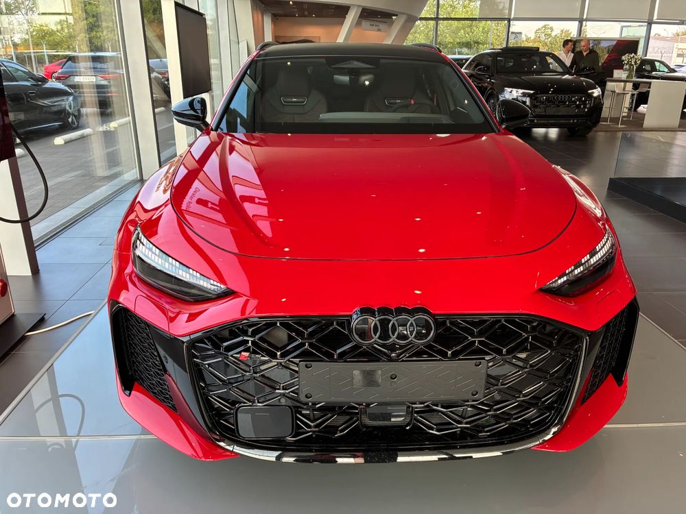 Audi RS5 Avant - 3