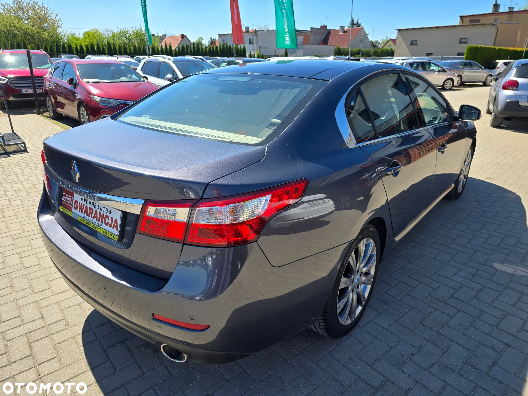 Renault Latitude V6 dCi 240 FAP - 5