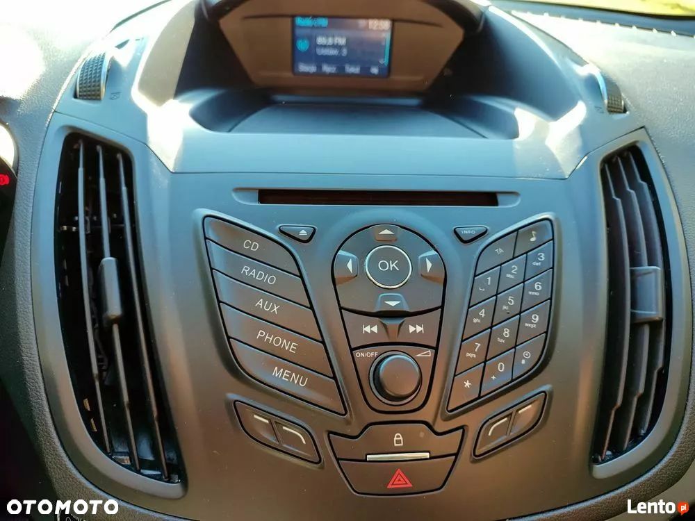 Ford Kuga 1.5 EcoBoost 2x4 SYNC - 11