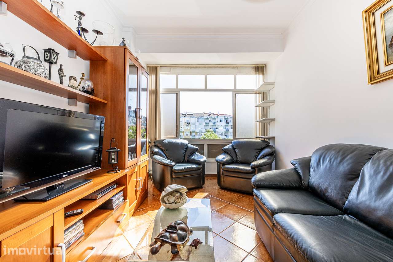 Apartamento T2 - Praceta Almirante Gago Coutinho - Grande imagem: 3/21