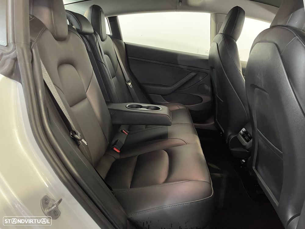 Tesla Model 3 Long Range Tração Integral - 17