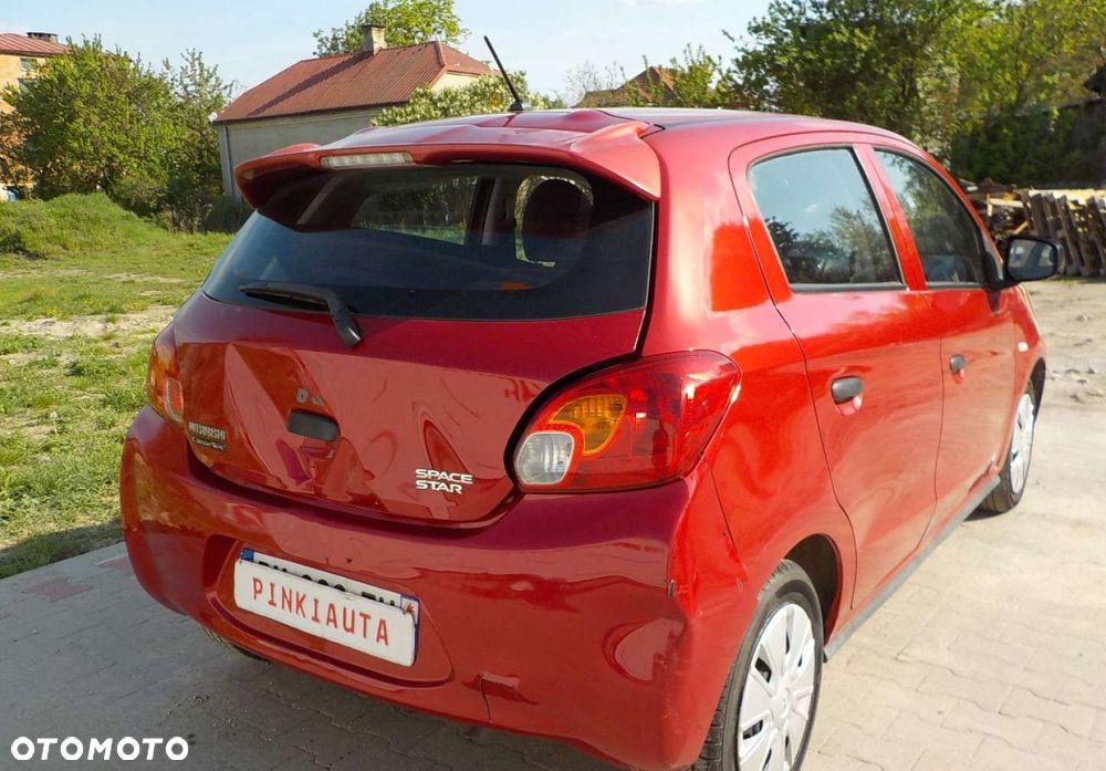 Mitsubishi Space Star - 11