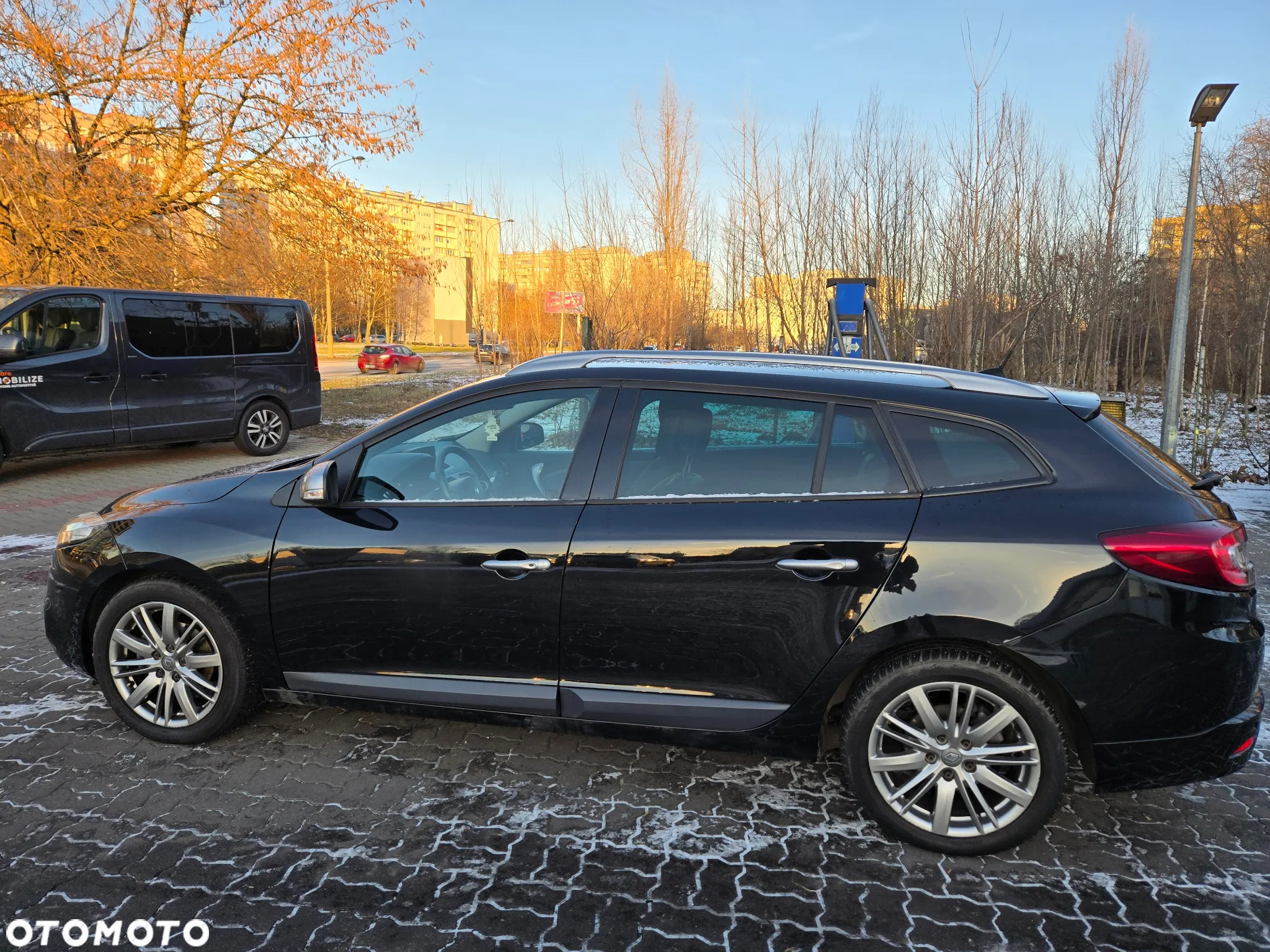 Renault Megane 2.0 16V Bose Edition CVT - 8