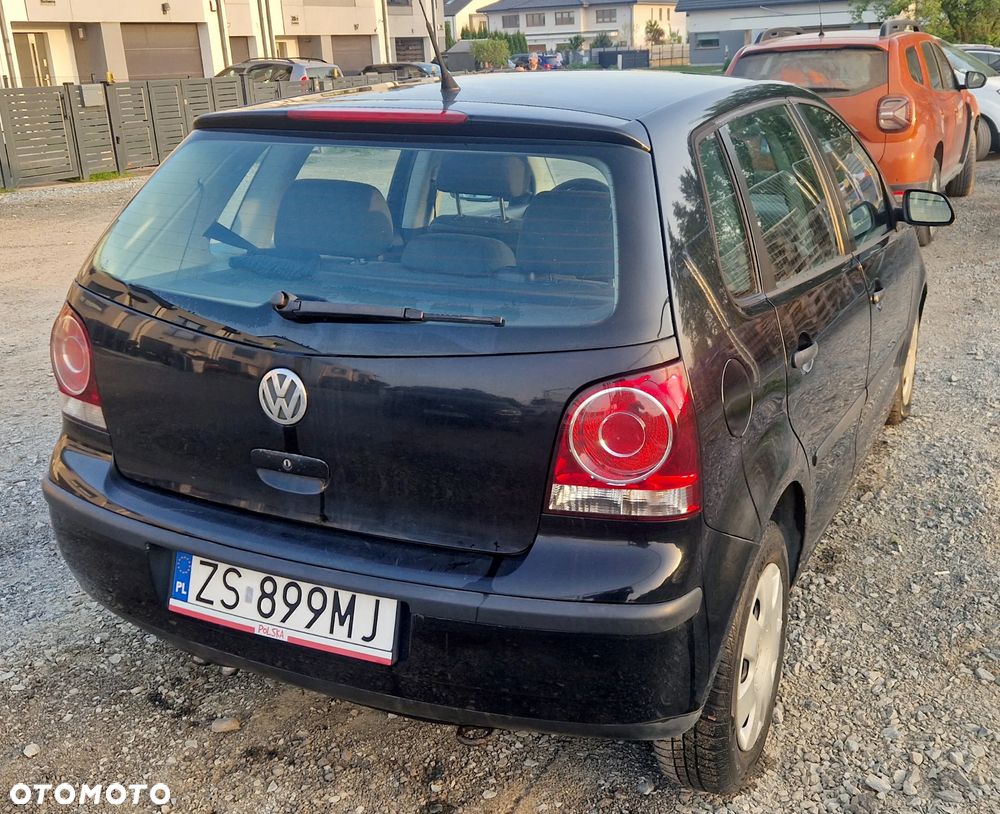 Volkswagen Polo 1.4 TDI Comfortline - 4
