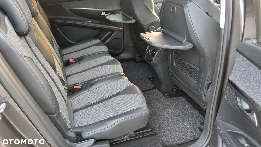 Peugeot 5008 BlueHDi 180 EAT8 Allure Pack - 13