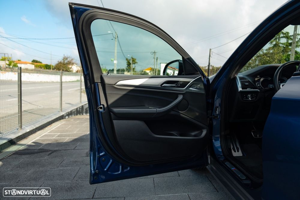 BMW X4 30 d xDrive Pack M Auto - 16