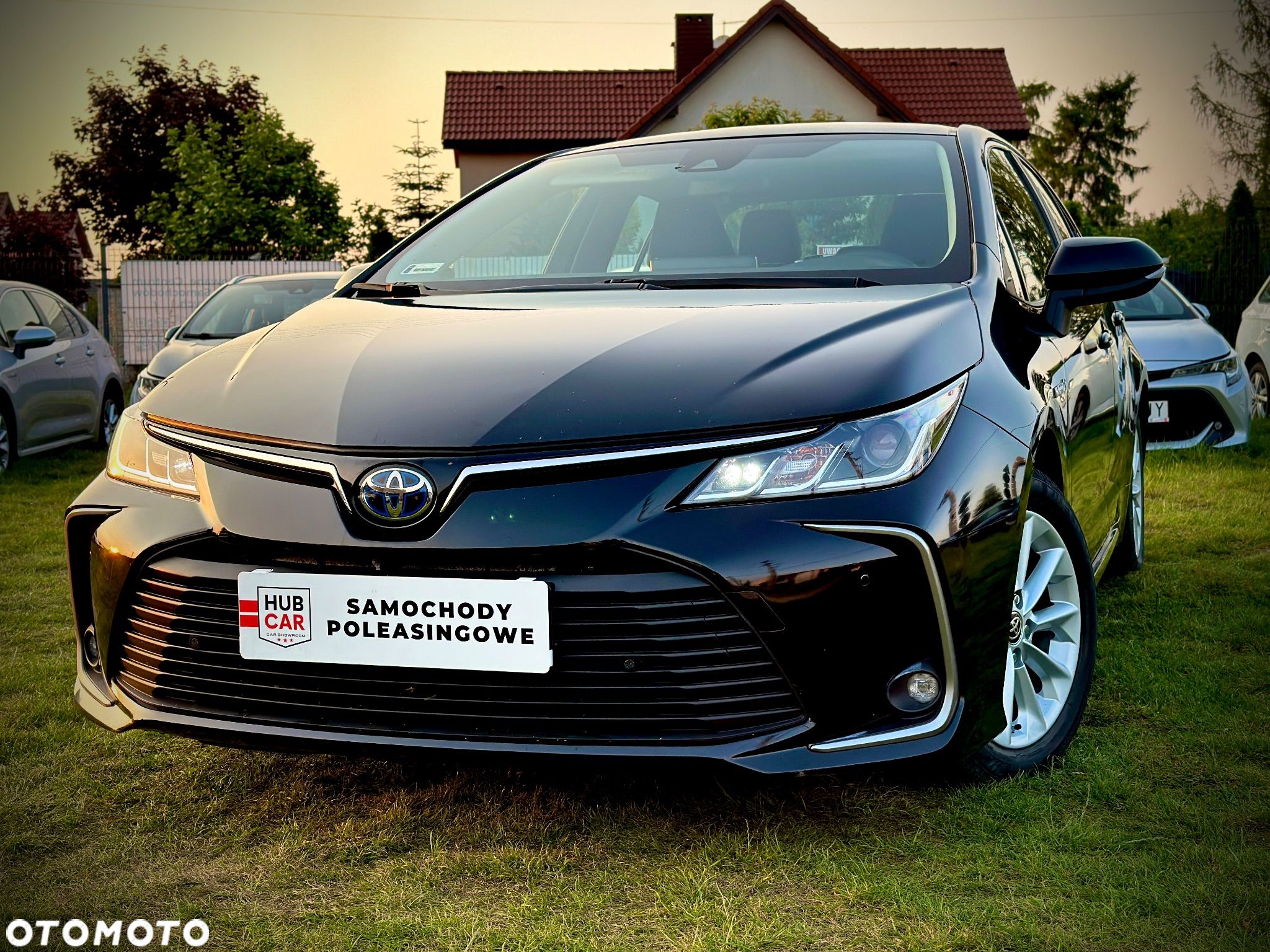 Toyota Corolla 1.8 Hybrid Comfort - 1