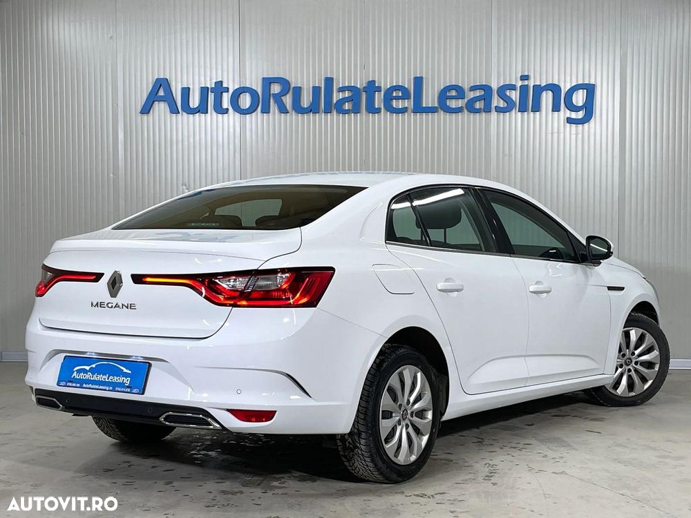 Renault Megane TCe Zen - 3