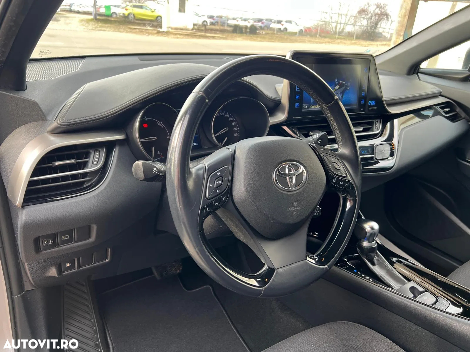 Toyota C-HR - 5