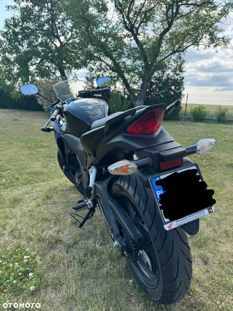 Honda CBR - 11