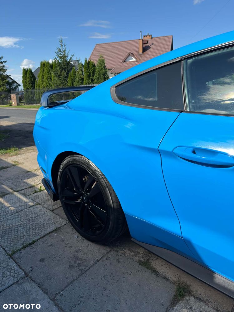Ford Mustang 3.7 V6 - 15