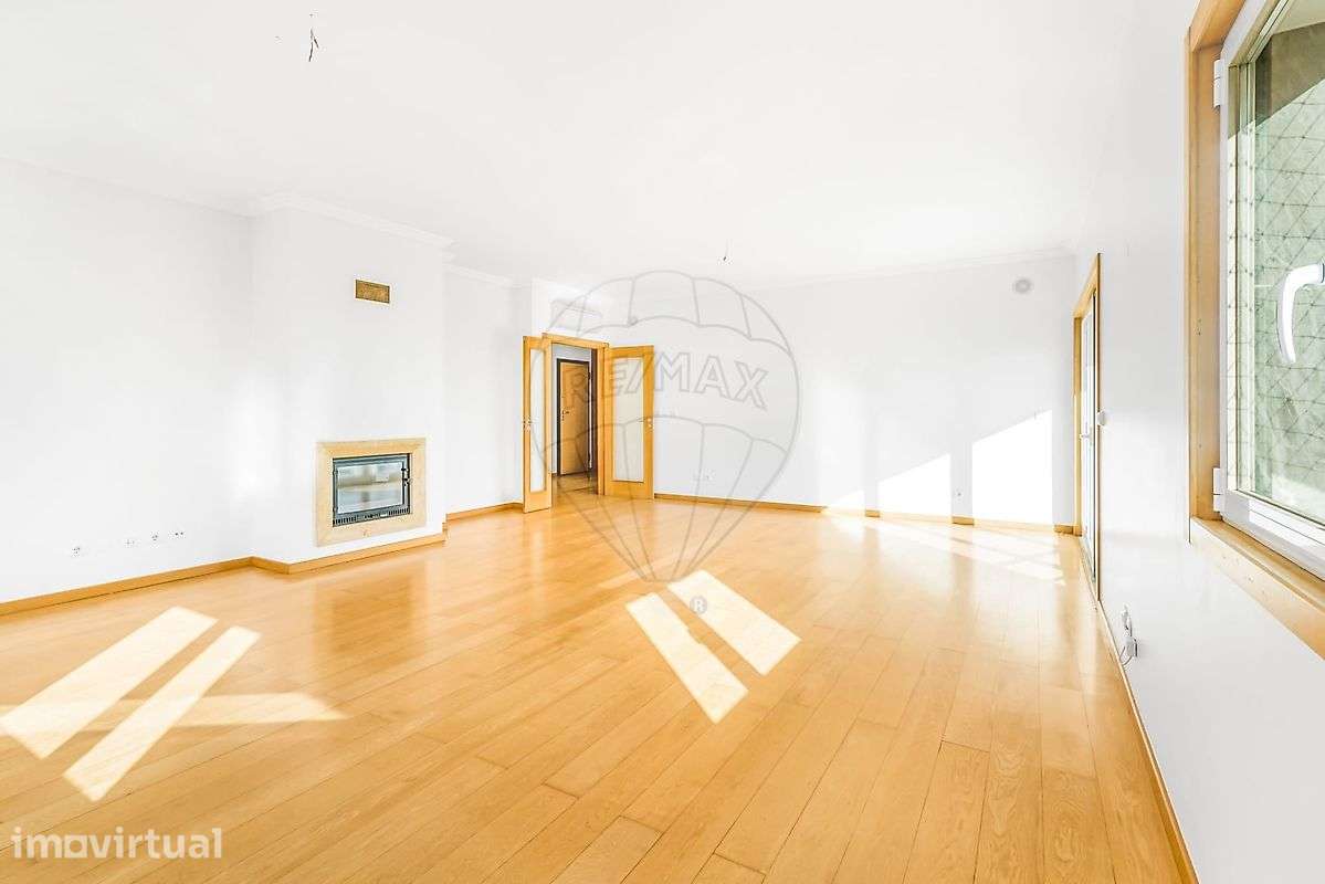 Apartamento T3 para arrendamento - Grande imagem: 2/18