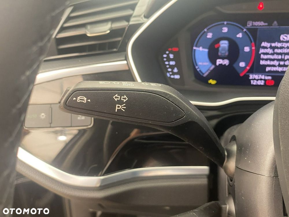 Audi Q3 - 23