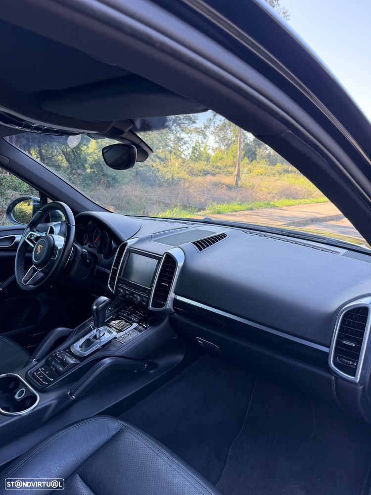 Porsche Cayenne 3.0 V6 - 11