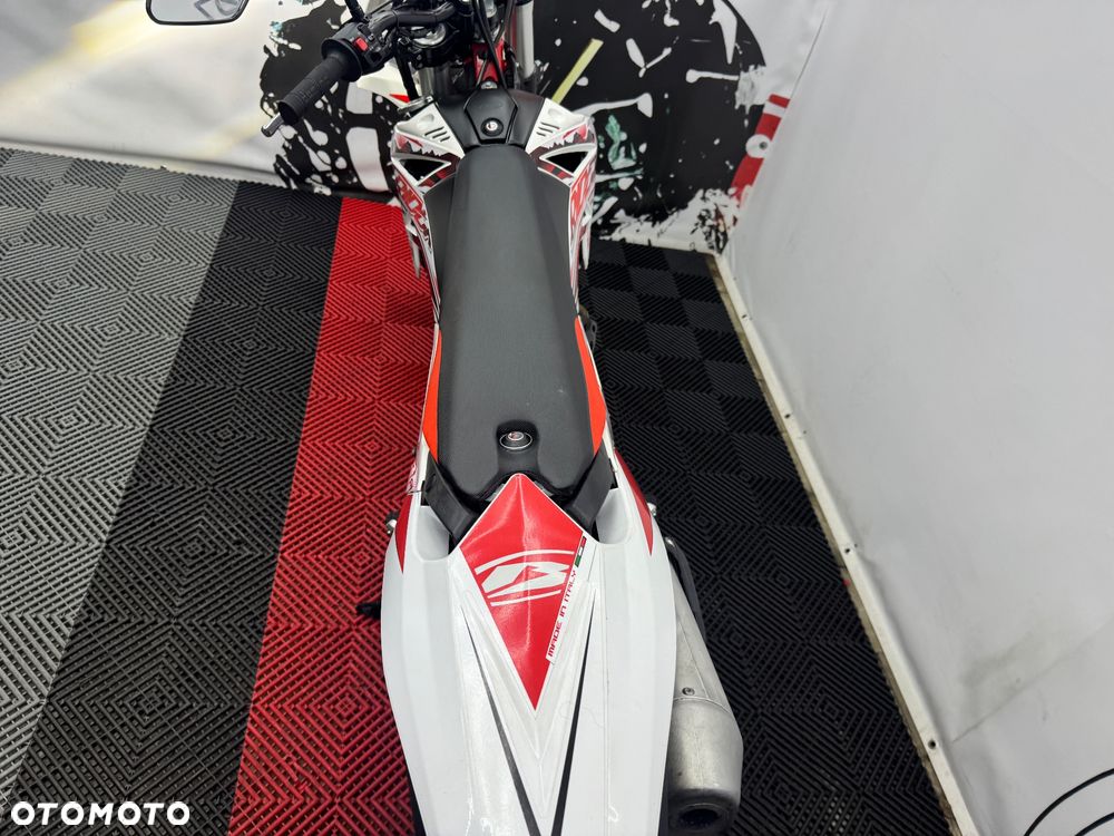 Beta RR - 21