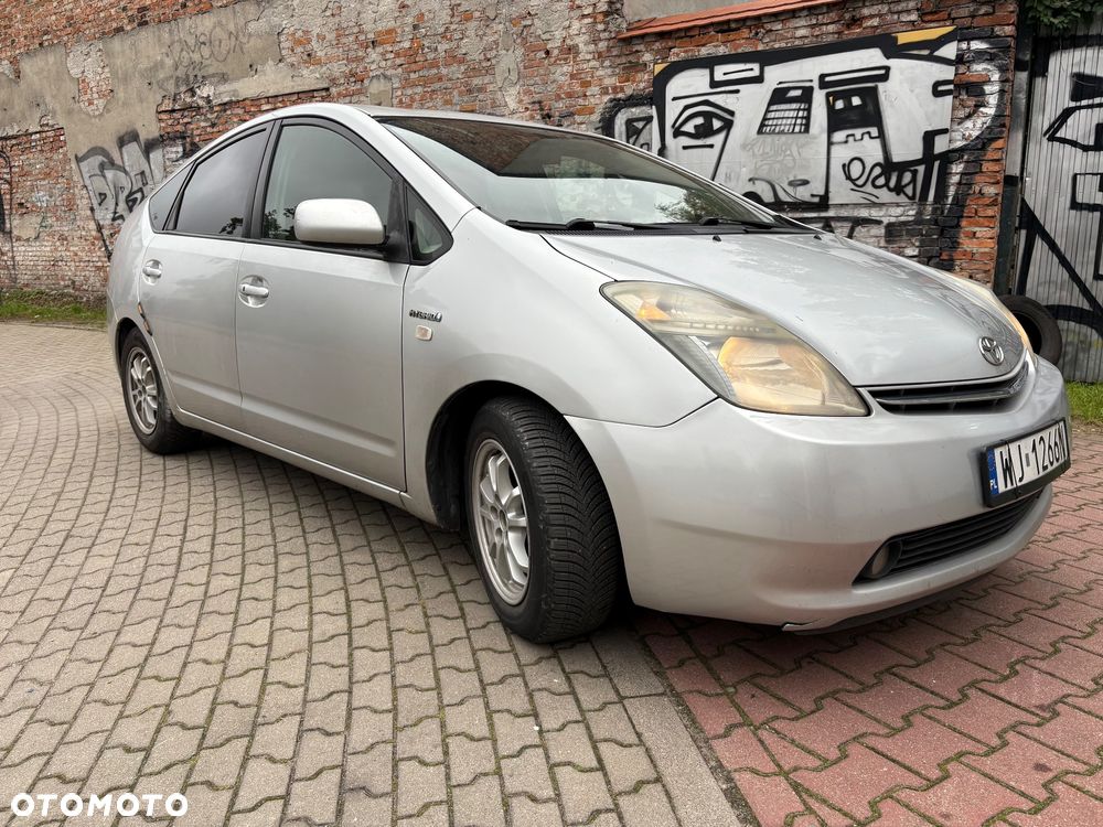 Toyota Prius 1.5 VVT-i Sol (nav) - 6