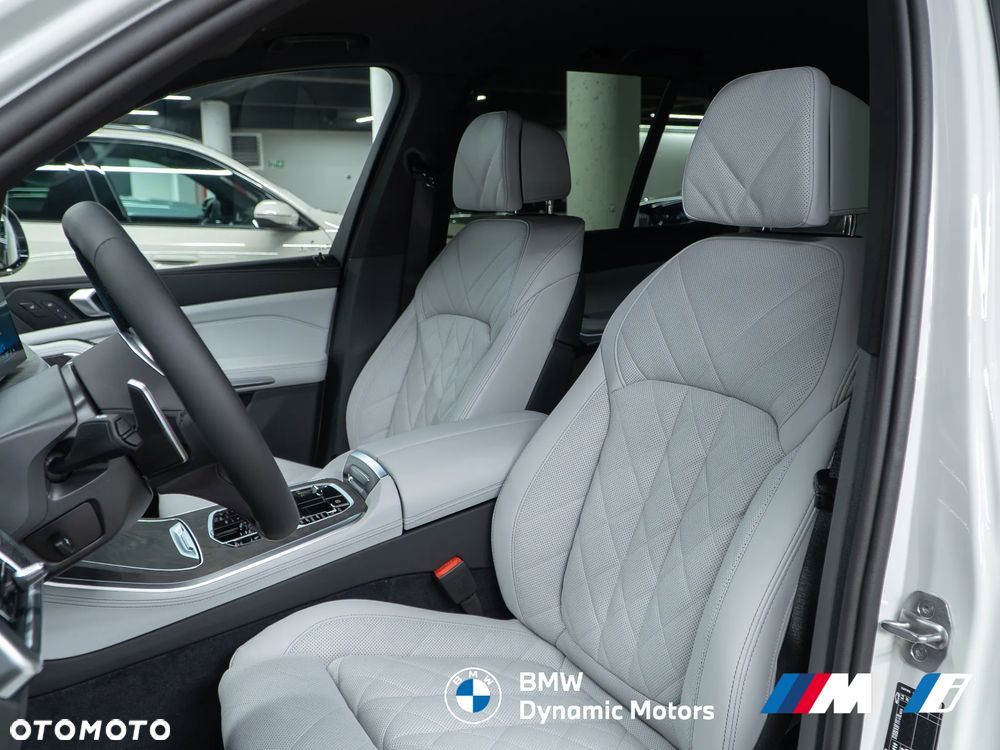 BMW X5 xDrive40i - 18