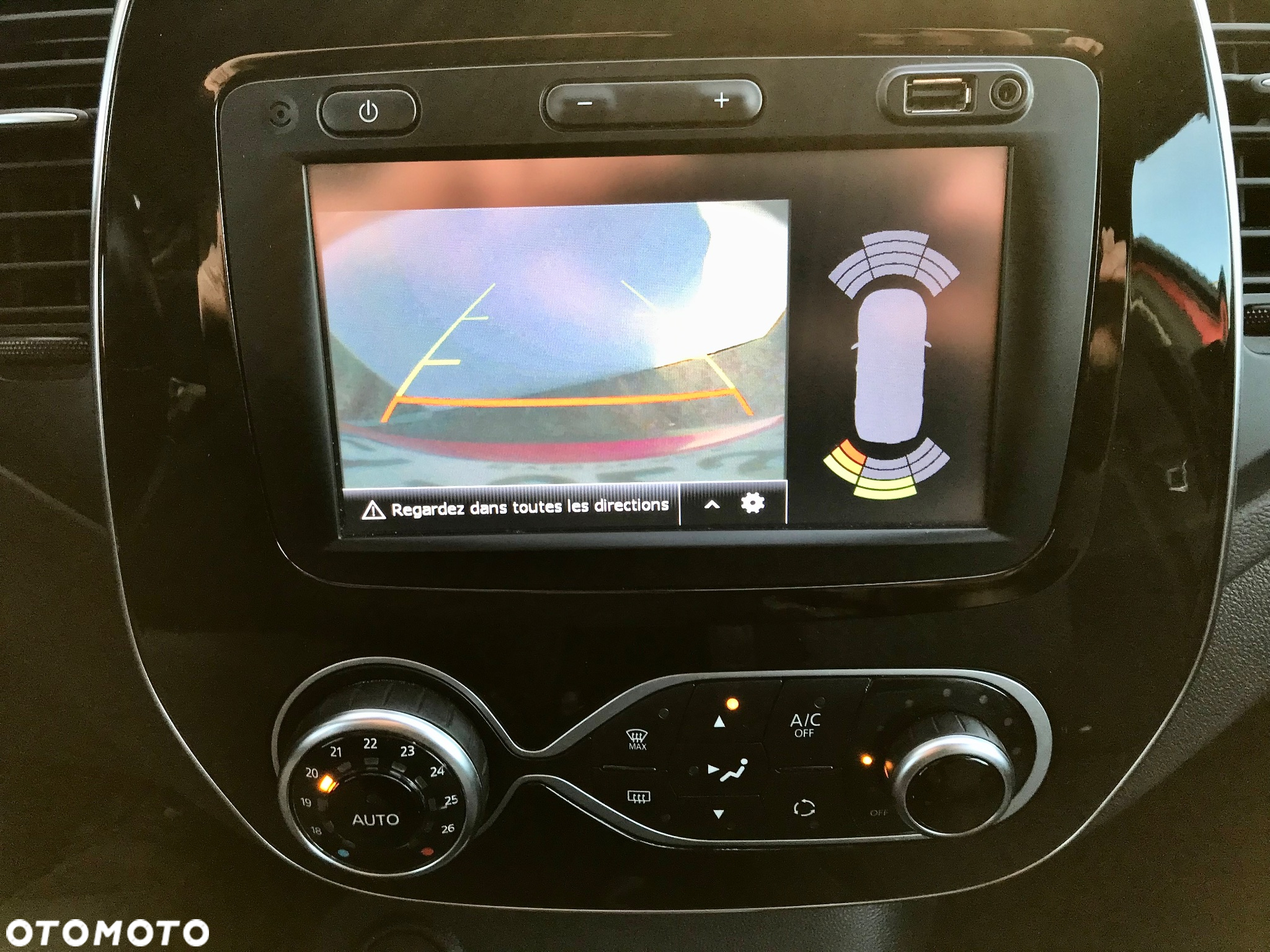 Renault Captur - 9