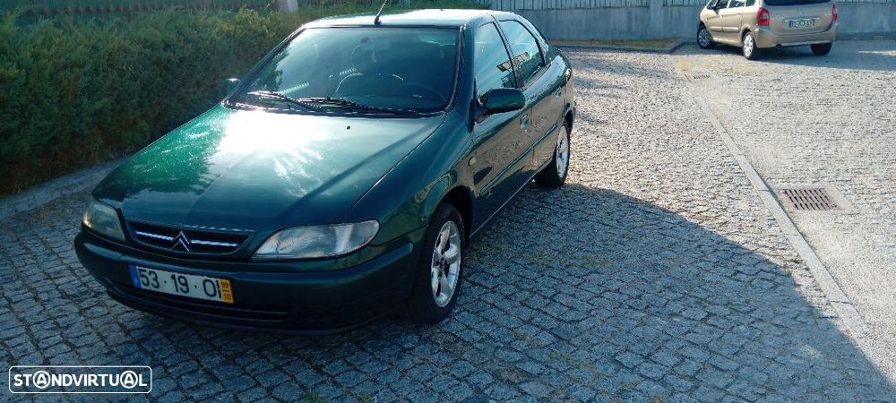 Citroën Xsara 1.6i Exclusive - 1