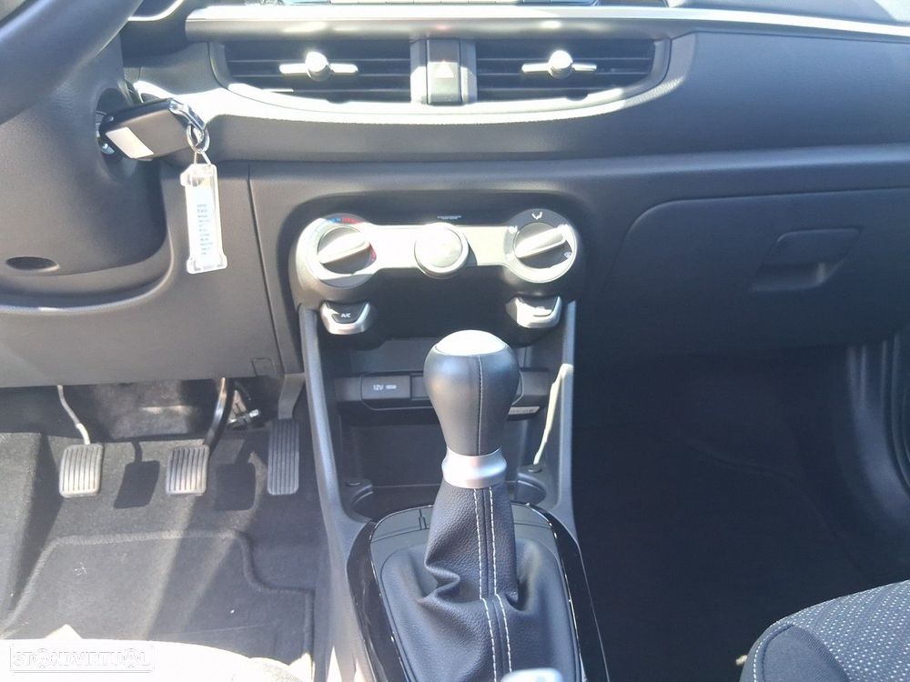 Kia Picanto 1.0 MPi Urban - 11