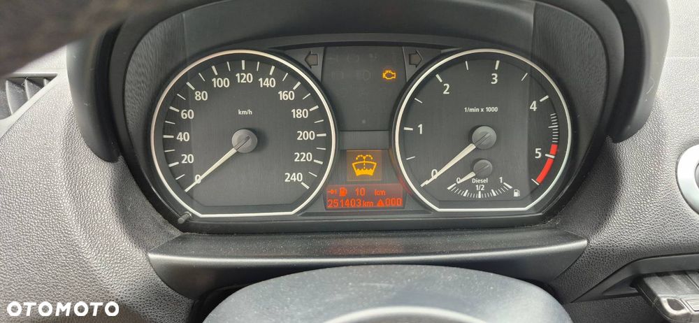 BMW Seria 1 120d - 6
