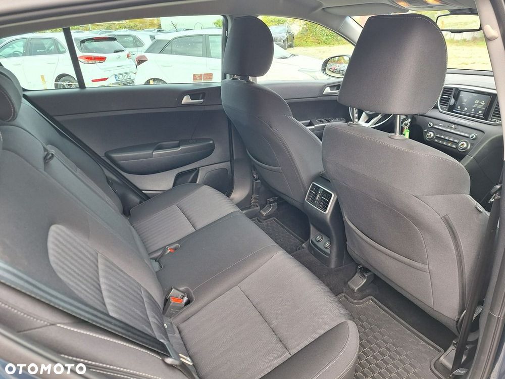 Kia Sportage 1.6 GDI M 2WD - 27