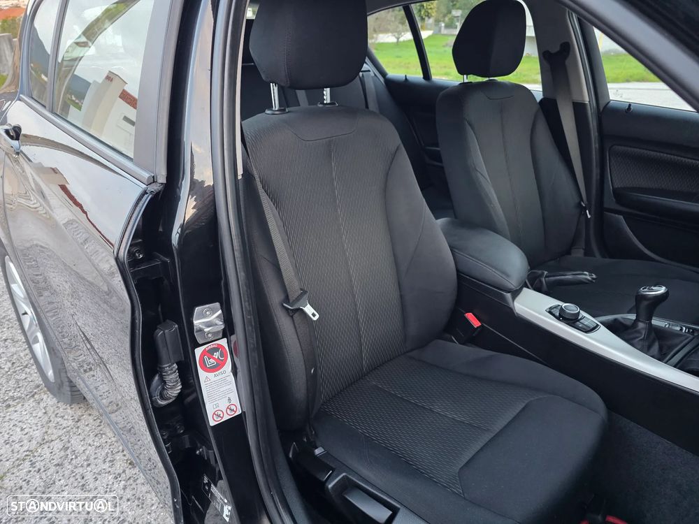 BMW 116 d EDynamics Line Urban - 14