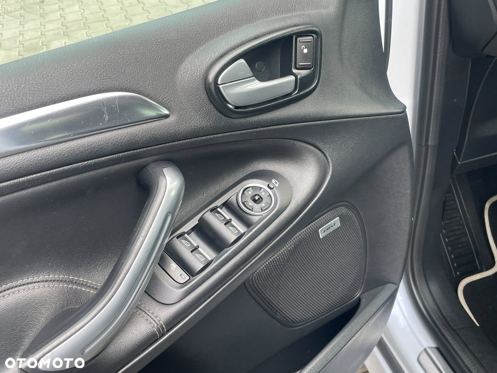 Ford S-Max 2.0 TDCi DPF Titanium X - 14