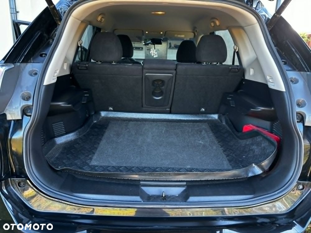 Nissan X-Trail 1.6 DIG-T N-Connecta 2WD - 5