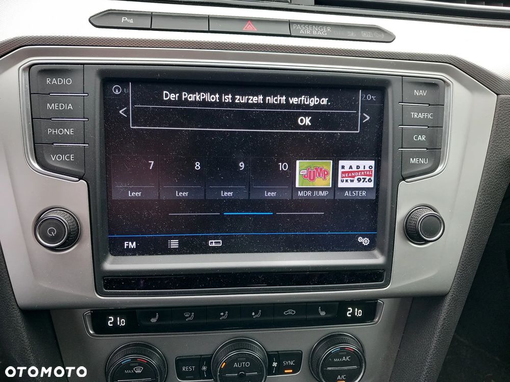 Volkswagen Passat 2.0 TDI SCR (BlueMotion Technology) Highline - 18