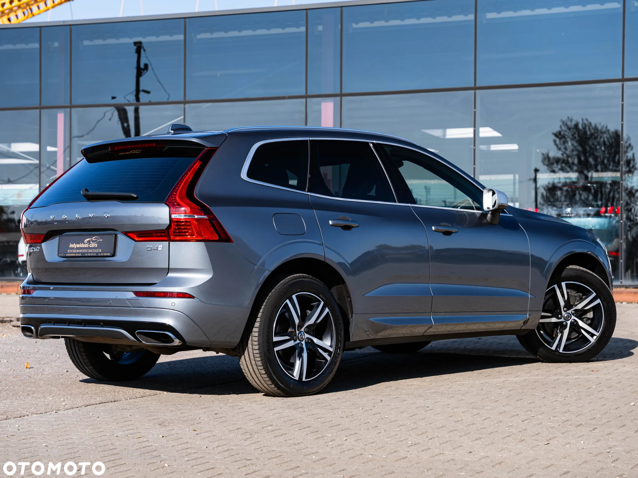 Volvo XC 60 D4 R-Design - 13
