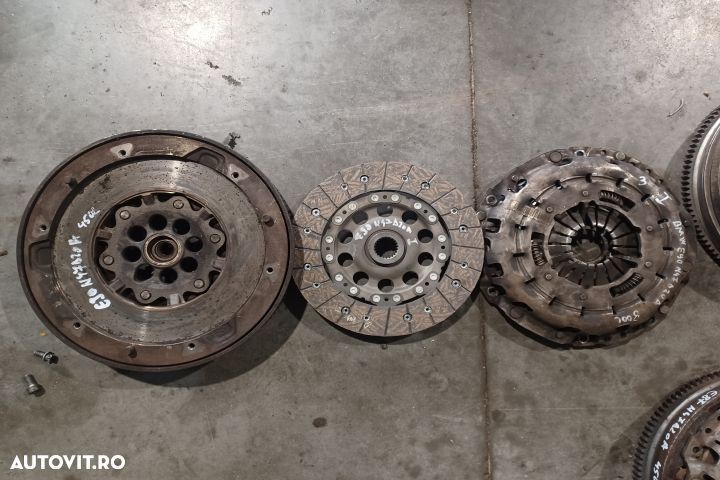 Kit ambreiaj 7567830 756783102 BMW Seria 3 E91 [2004 - 2010] Touring - 1