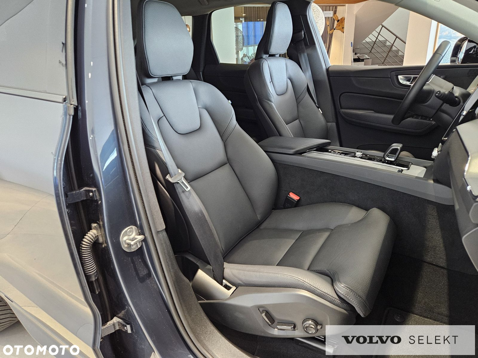 Volvo XC 60 - 21