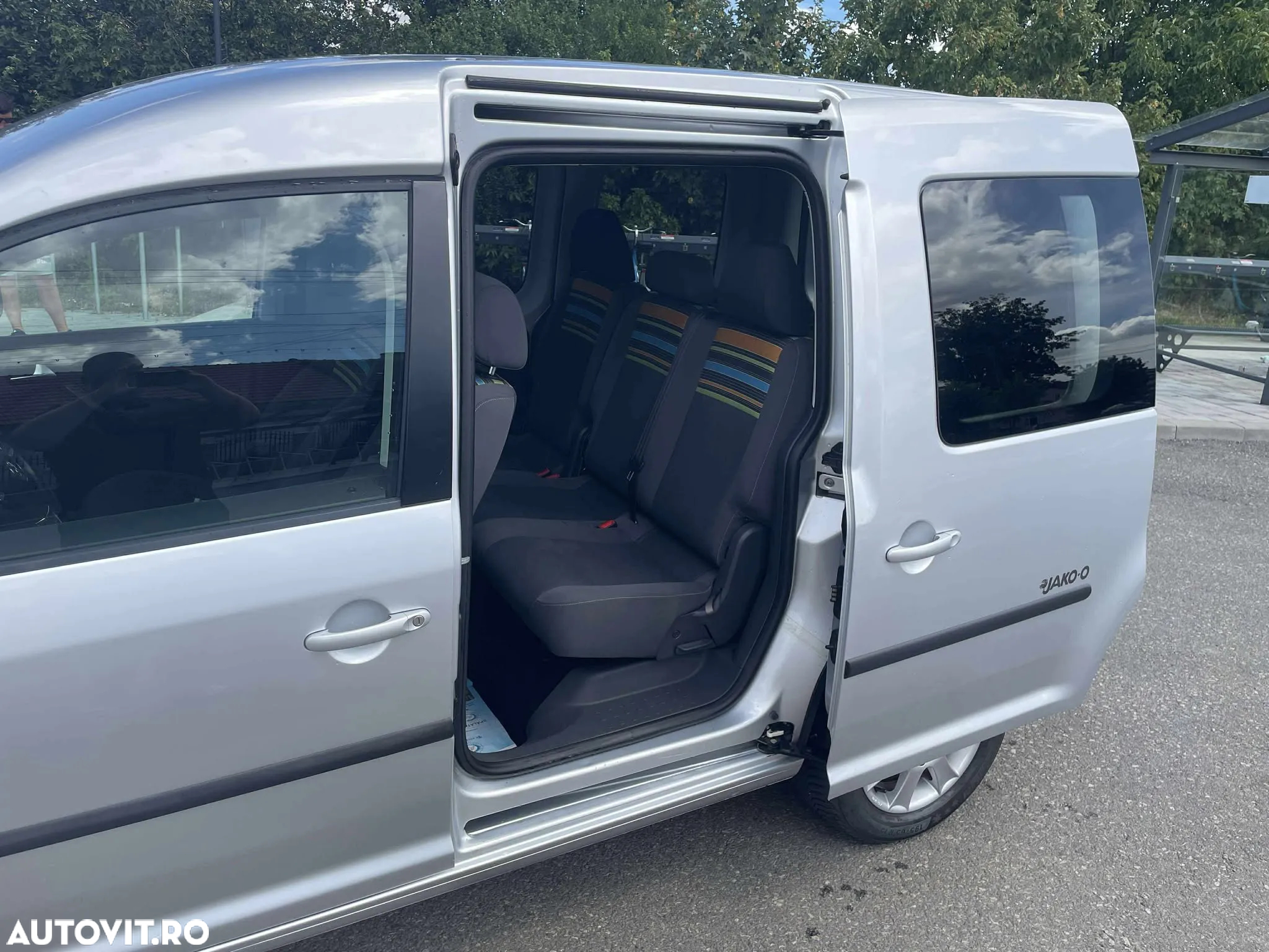 Volkswagen Caddy 1.6 TDI Comfortline DSG - 11